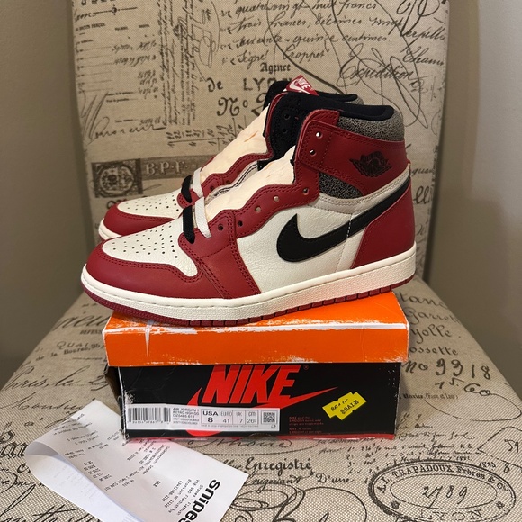 Air Jordan 1 Lost and Found